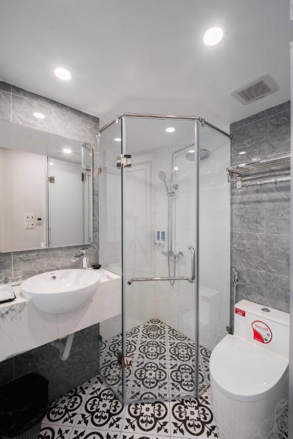 Charming Moon Hotel Hanoi Exterior photo